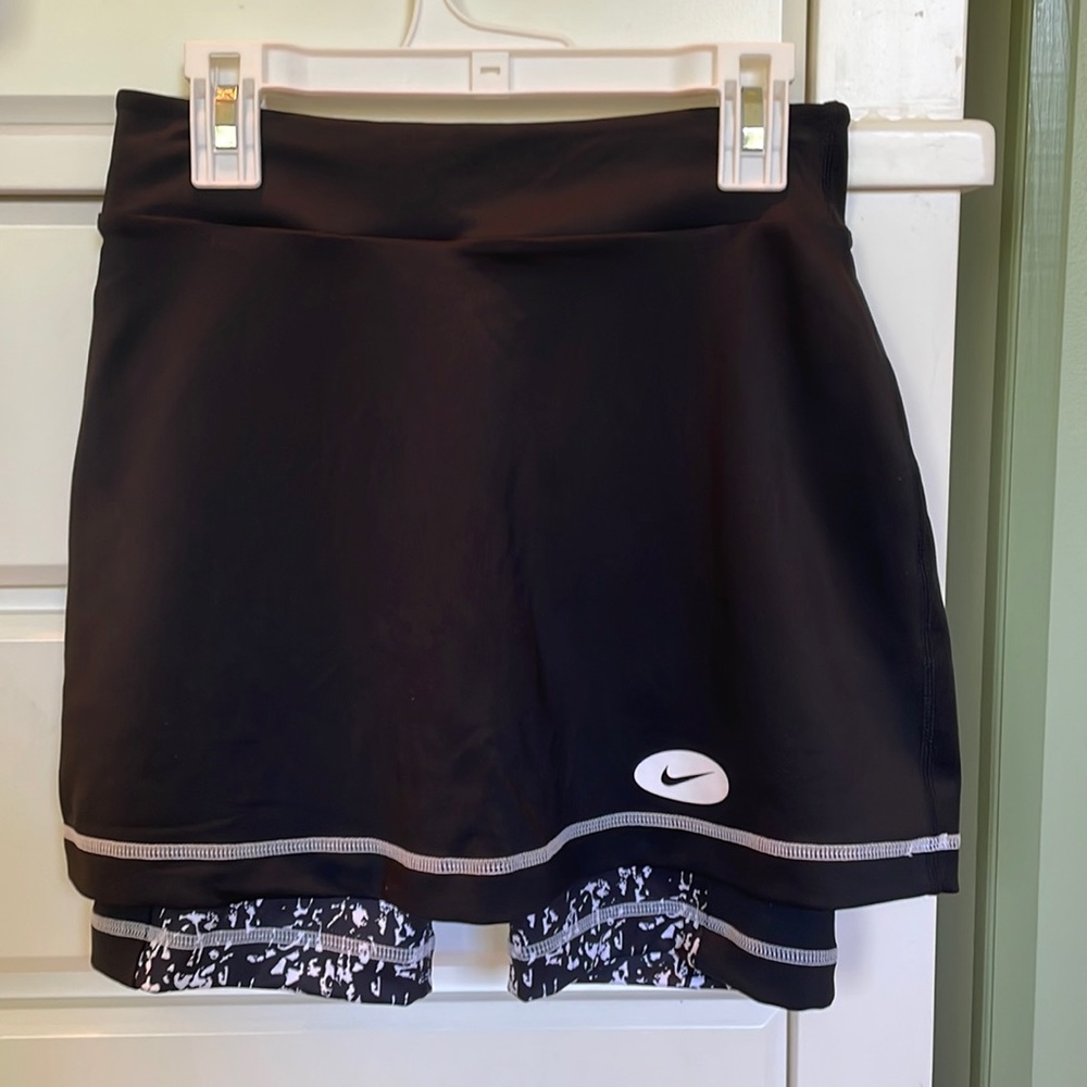 NWOT Nike Skort